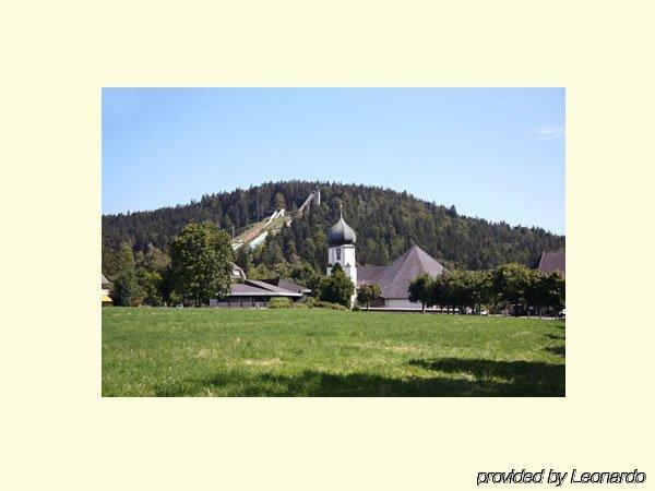 Invite Hotel Loewen Freiburg מראה חיצוני תמונה