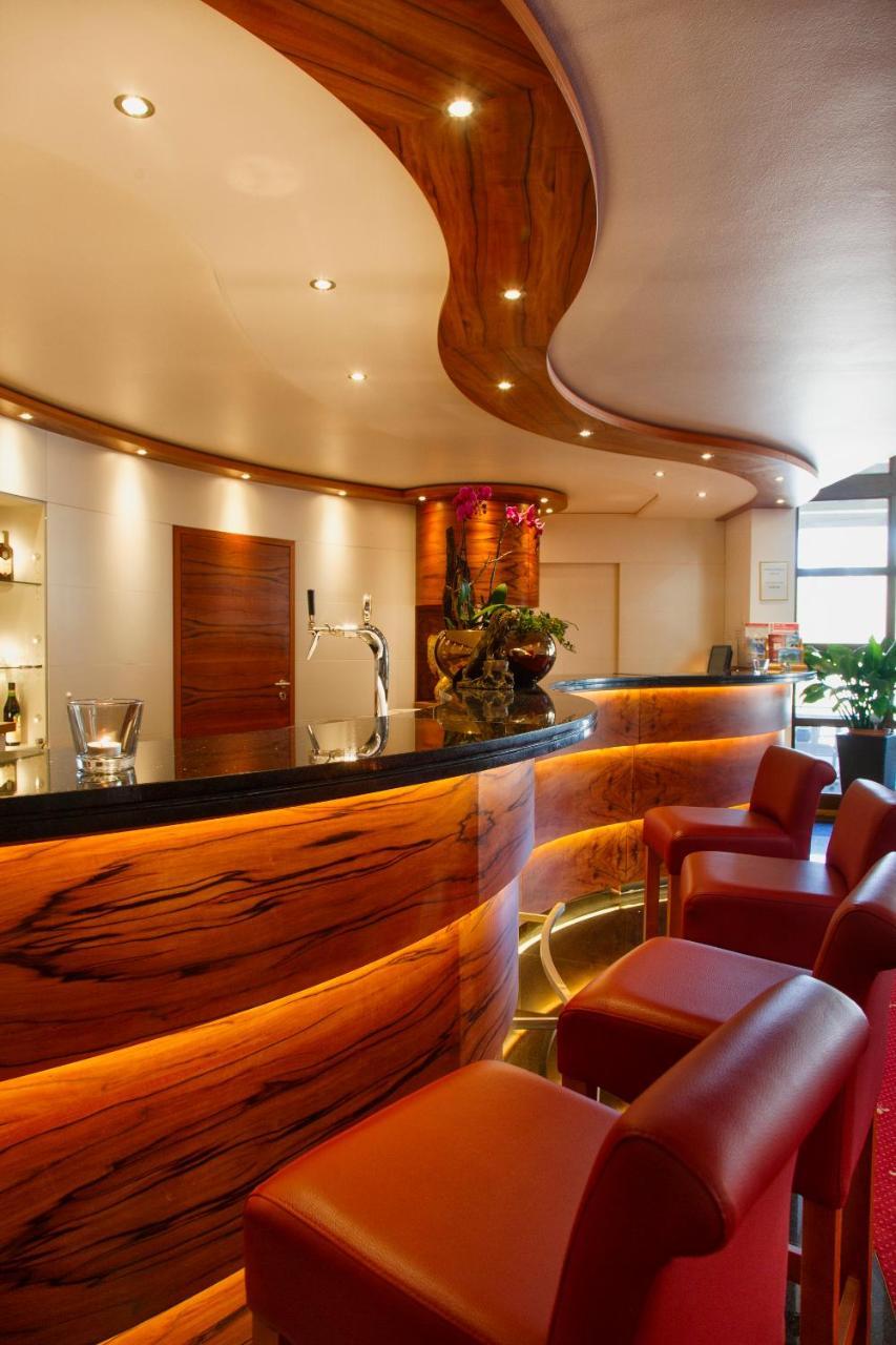 Invite Hotel Loewen Freiburg מראה חיצוני תמונה