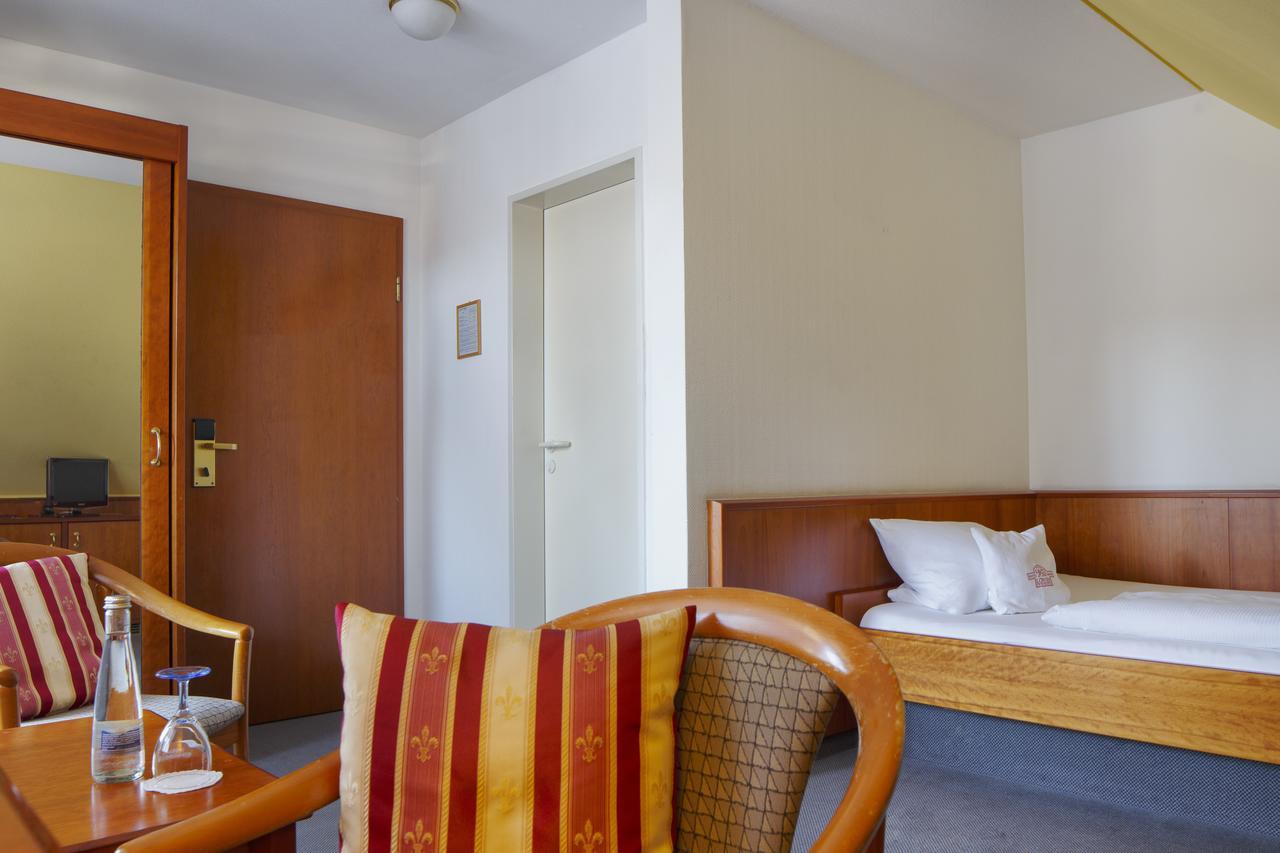 Invite Hotel Loewen Freiburg מראה חיצוני תמונה