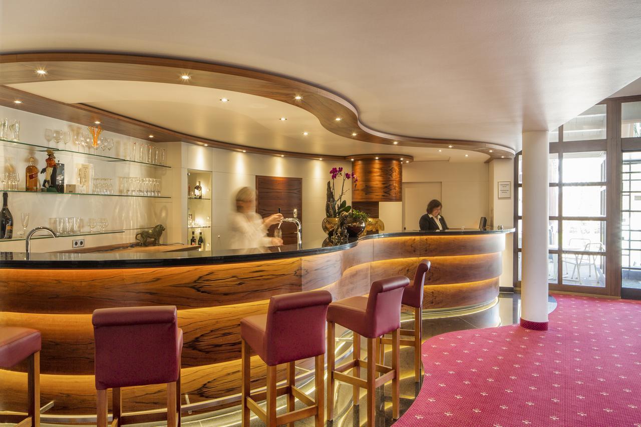 Invite Hotel Loewen Freiburg מראה חיצוני תמונה